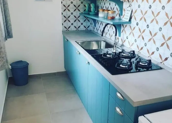 Robinson Medvidina Bay